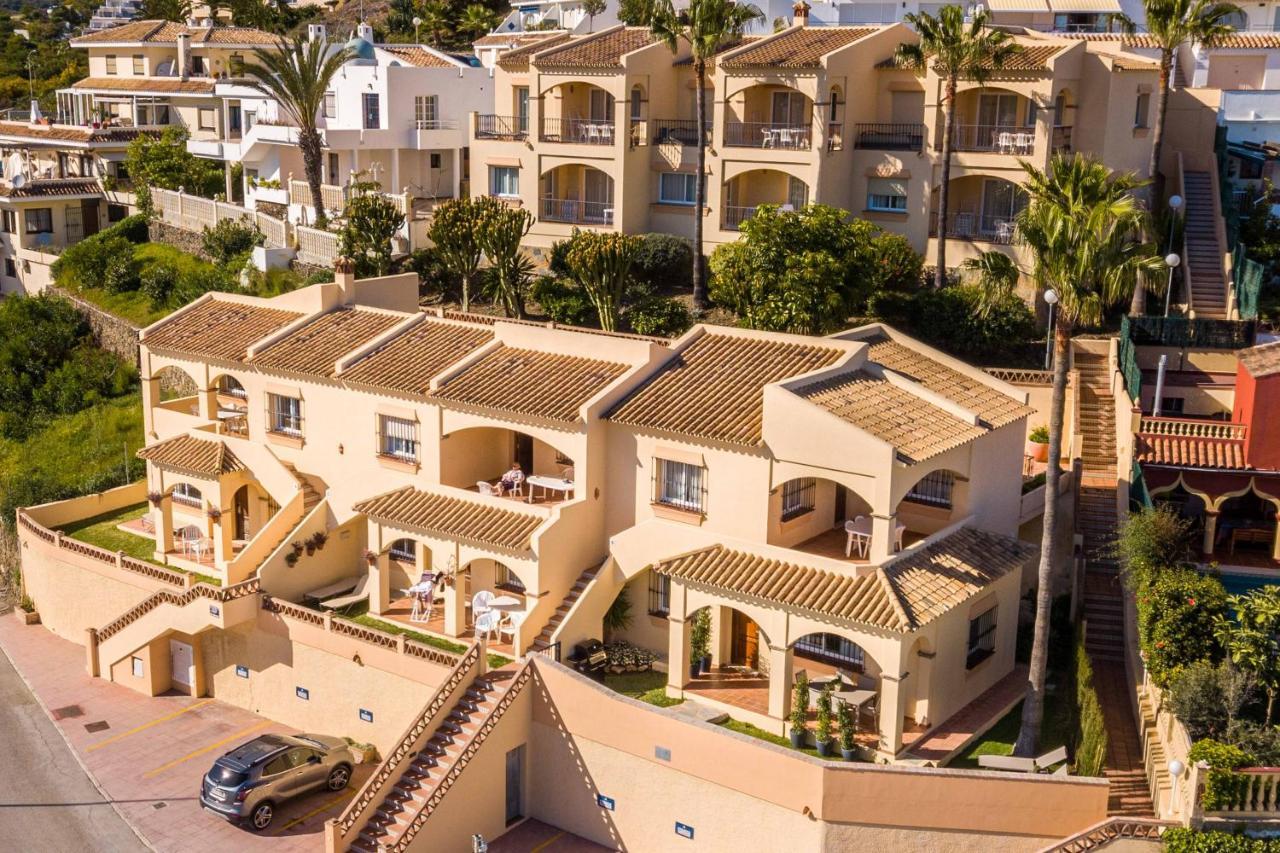Mijas Costa Dolphin Views By Alfresco Stays El Faro Bagian luar foto
